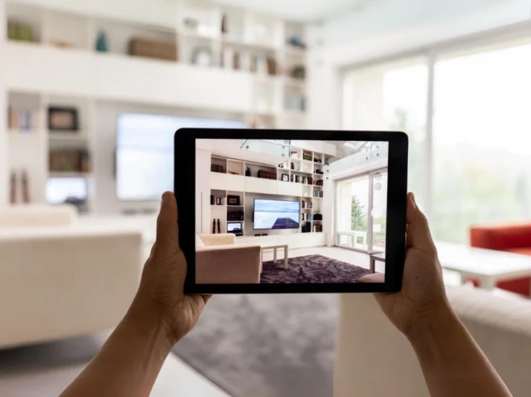Smart Home Automation for Luxury Real Estate Staging to Sell Faster